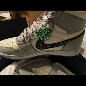 Jordan 1 Dior